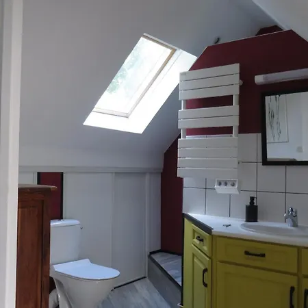 A L'etage D'une Longere Normande Apartamento