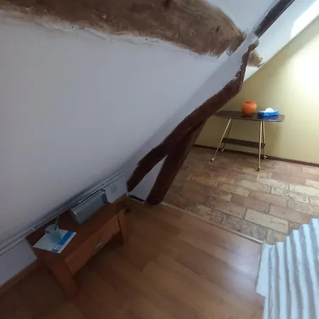 Apartamento A L'etage D'une Longere Normande Saint-Wandrille-Rancon