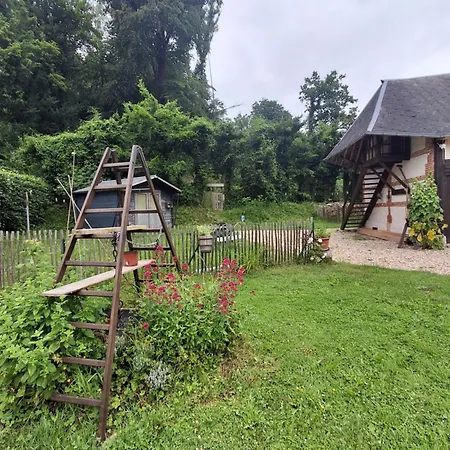 Apartamento A L'etage D'une Longere Normande